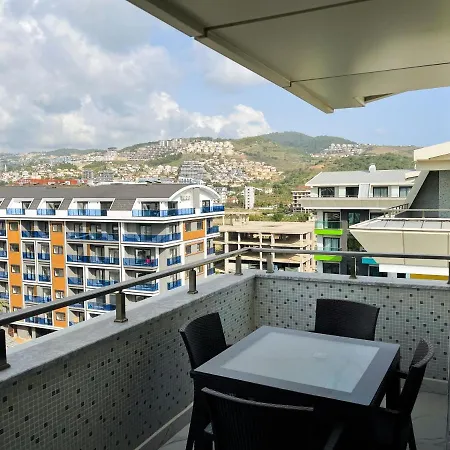 A Four-bedroom Flat Near The Sea In Konak Terrace Apartmán Alanya