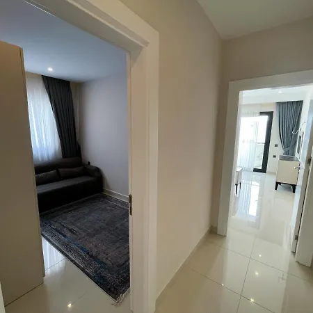 A Four-bedroom Flat Near The Sea In Konak Terrace Alanya