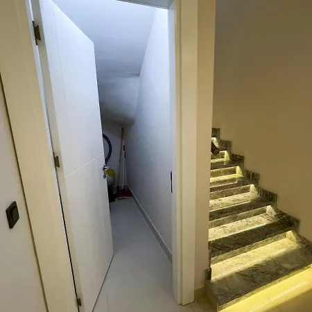 A Four-bedroom Flat Near The Sea In Konak Terrace Apartmán Alanya